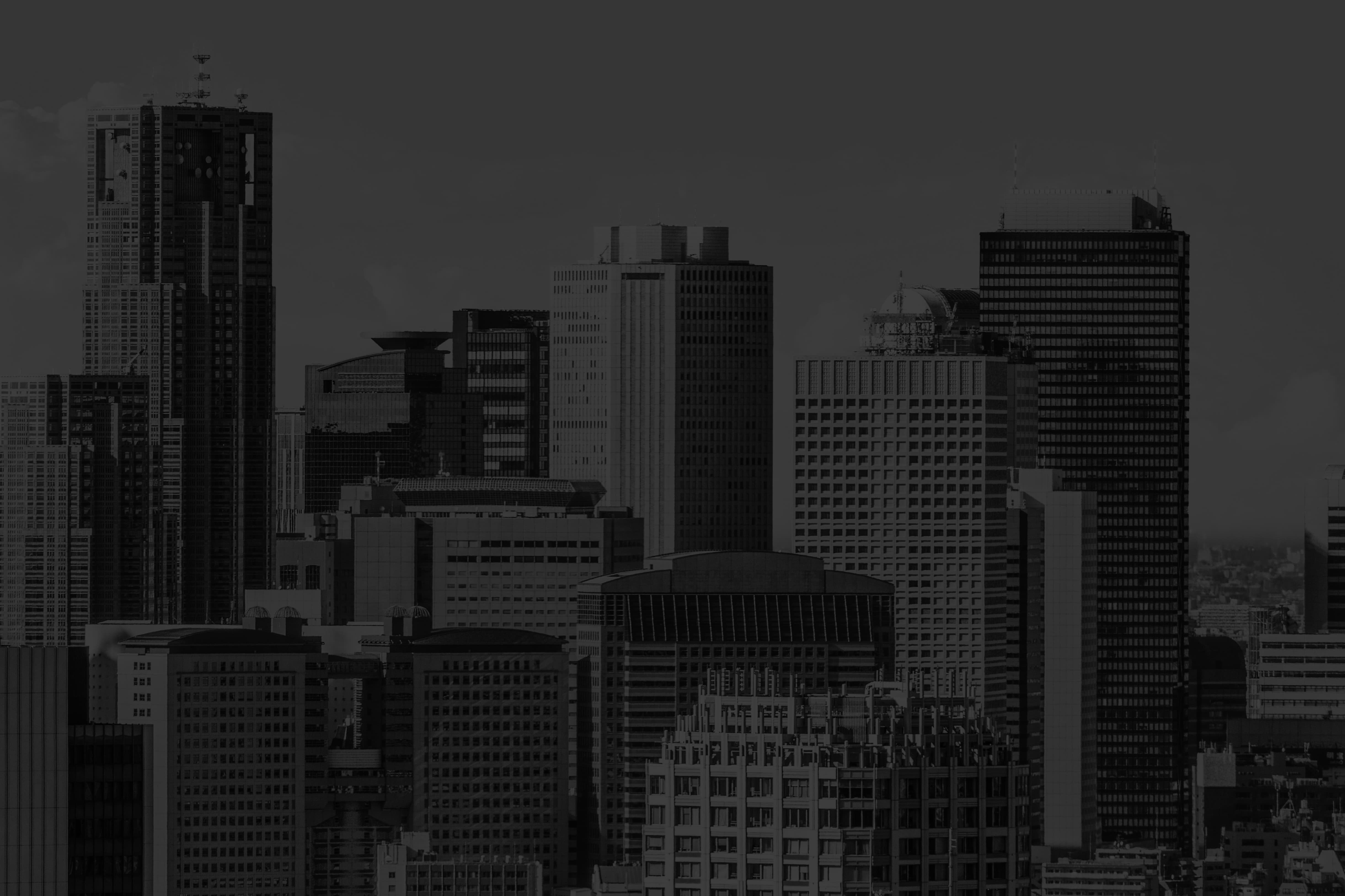 都会のオフィスビル群